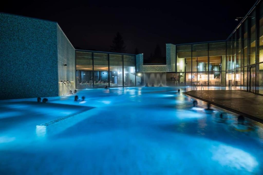 Appartement Spacieux Au Centre De La Gruyere Broc Esterno foto
